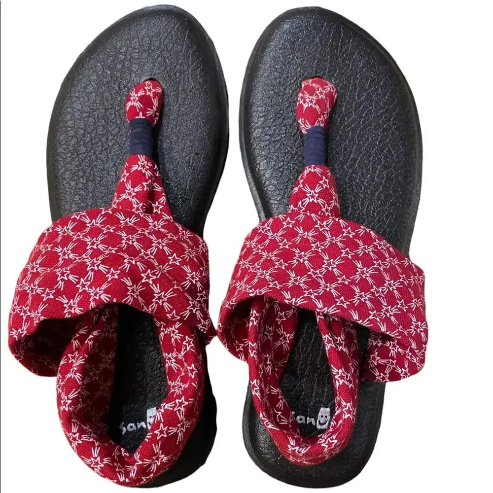 Sanuk Yoga Sling Sandal Red with White Stars Womens Size 6